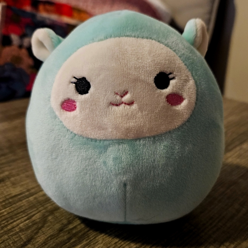 Preloved Squishmallow 5 inch Jacob The Lamb
